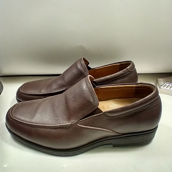 Gravity Defyer Marseille II Slip On Loafers Men\'s sz 8.5.